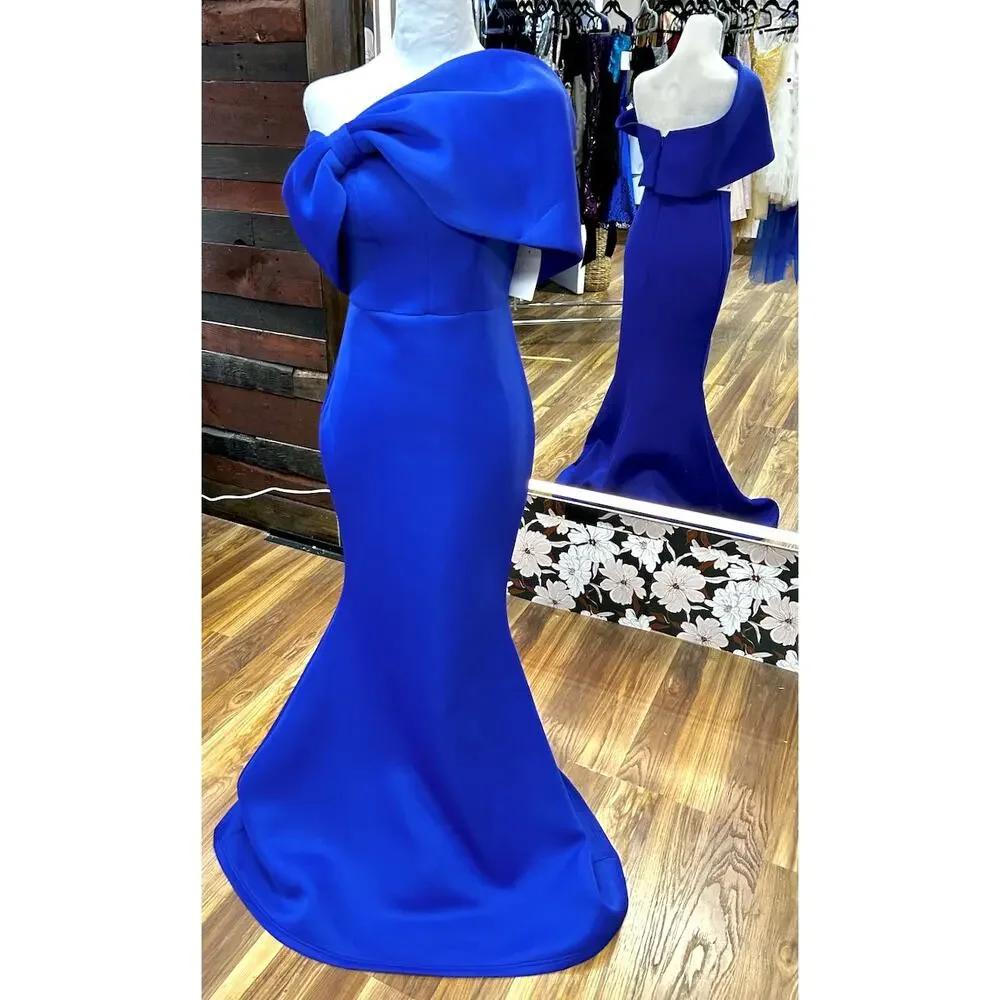 Elegant Royal Blue Coquette Off-Shoulder Bow Mermaid Formal Gown Small Detail - Picture 4 of 7